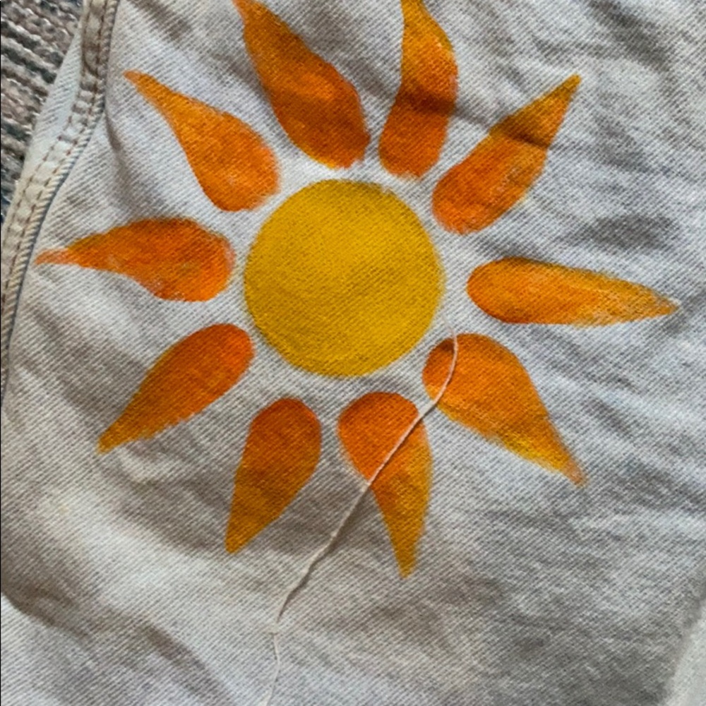 Vintage hand painted bow shorts - Picture 2 of 8